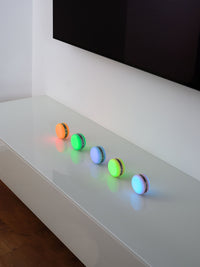 OSRAM Bluetooth SMART+ Enceinte Macaron avec commande gestuelle, lumière LED RVB, rose