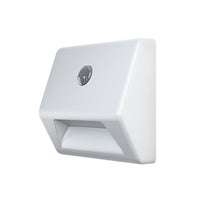 OSRAM LED NIGHTLUX Lampe d'escalier à piles, capteur de mouvement, capteur jour-nuit, blanc froid, 28,0 mm x 84,0 mm x 73,0 mm, blanc